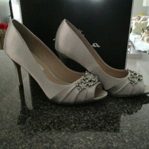 Silver Nina heel